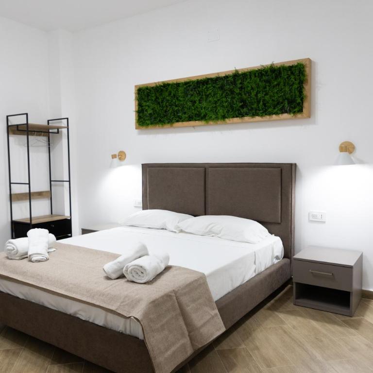 Adagos - Double Room with Private Bathroom - 10
