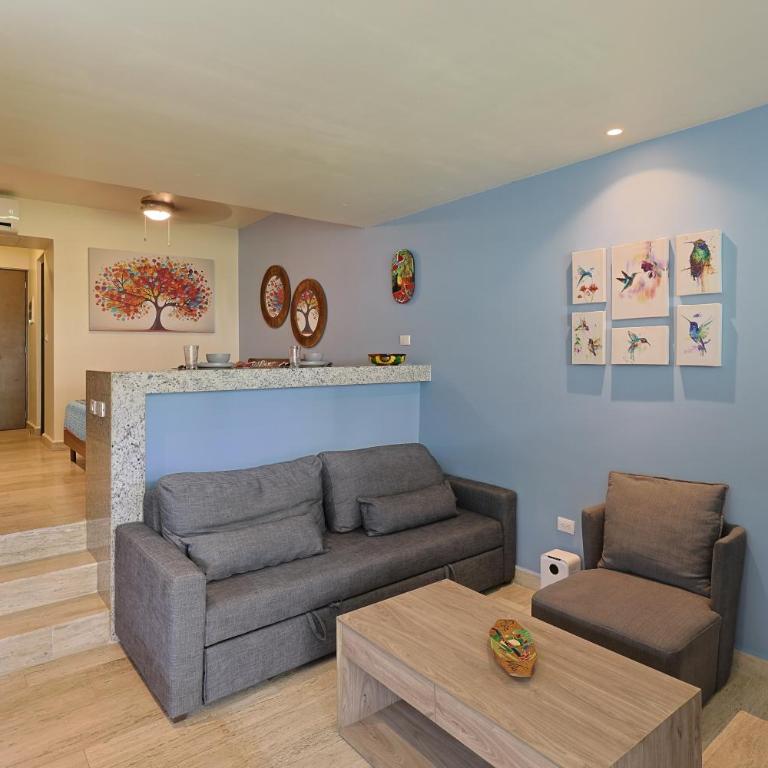 Chic Studio with Roof Pool & Gym Near 5th & Beach - Apartamento con balcón - 16