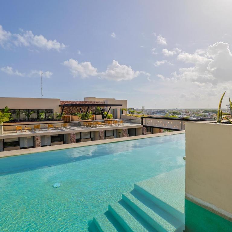 Chic Studio with Roof Pool & Gym Near 5th & Beach - Apartamento con balcón - 20