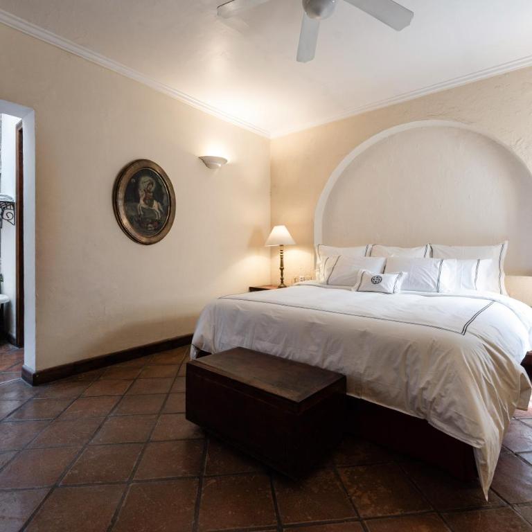 Villa Ganz Boutique Hotel - Suite with City View - 2