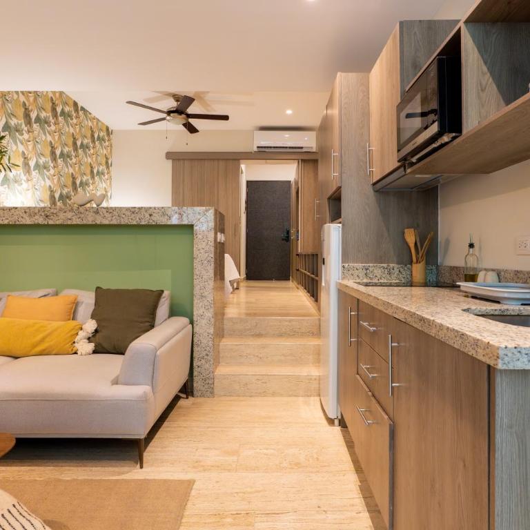 Chic Studio with Roof Pool & Gym Near 5th & Beach - Apartamento de 1 dormitorio - 19
