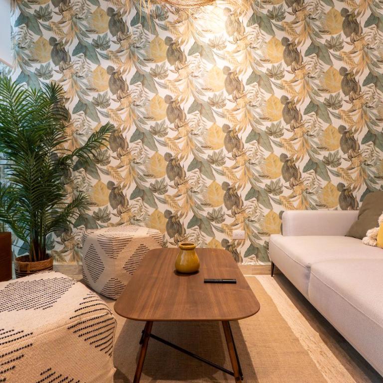 Chic Studio with Roof Pool & Gym Near 5th & Beach - Apartamento de 1 dormitorio - 24