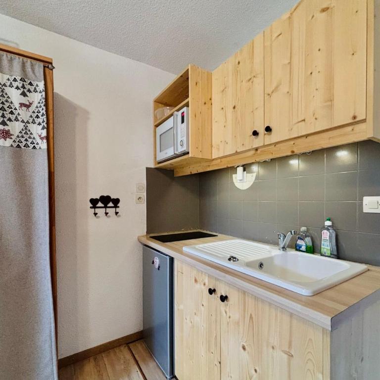 Studio cosy centre village, animaux acceptés, parking privé - FR-1-624-121 - Studio - 7