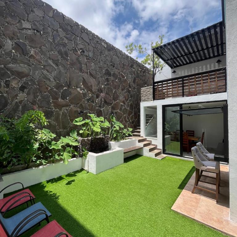 BIG HOUSE, máximo 22 personas !!!!!!!!!!!!!!! - Casa de 8 dormitorios - 2