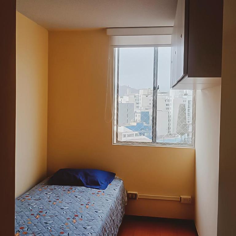 Apartamento cómodo con piscina en el Centro Histórico, Lima - Three-Bedroom Apartment - 6