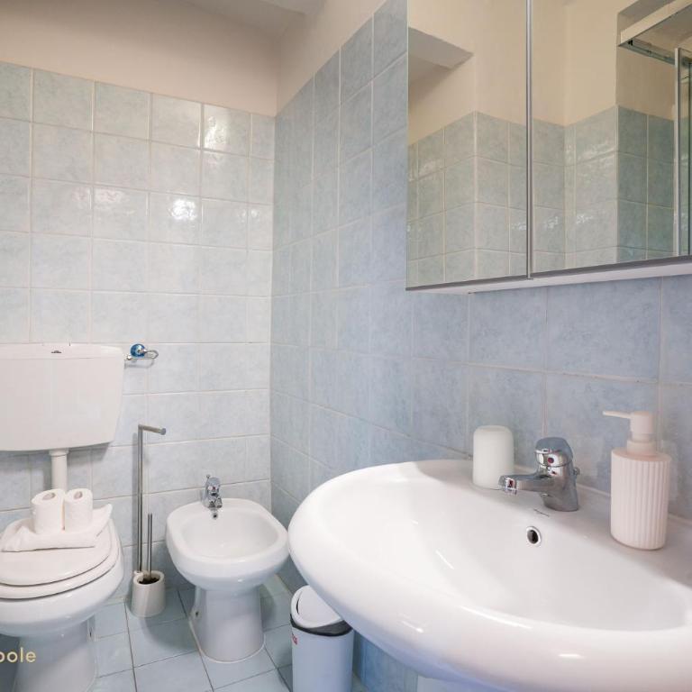 Agostino Center Apartment - One-Bedroom Apartment - 17