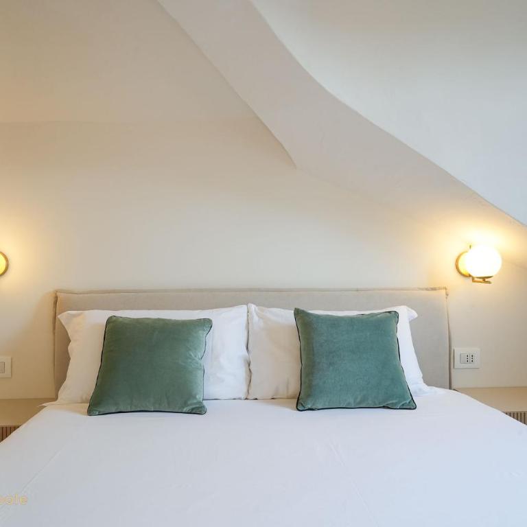 Agostino Center Apartment - One-Bedroom Apartment - 13