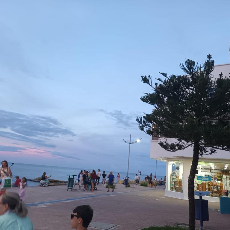 Vista Hermosa - One-Bedroom Apartment - 2