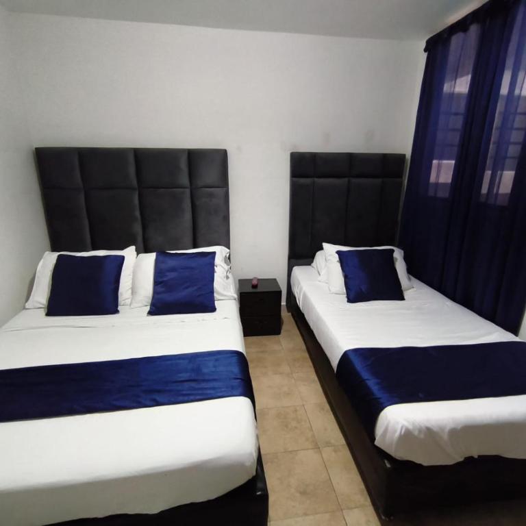 Hotel Konfort Inn - Habitación Doble - 2 camas - 2