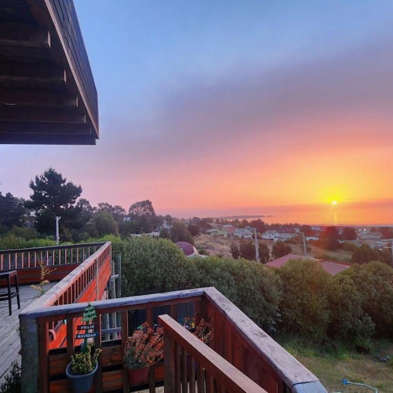 Casa Pichilemu para 4 a 5 con vista de lujo - Two-Bedroom House - 1