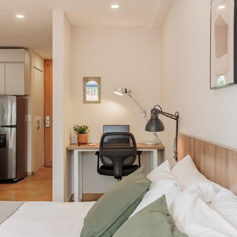 Loft comodo y central con AC y Terraza propia en Astorga Poblado - One-Bedroom Apartment - 23