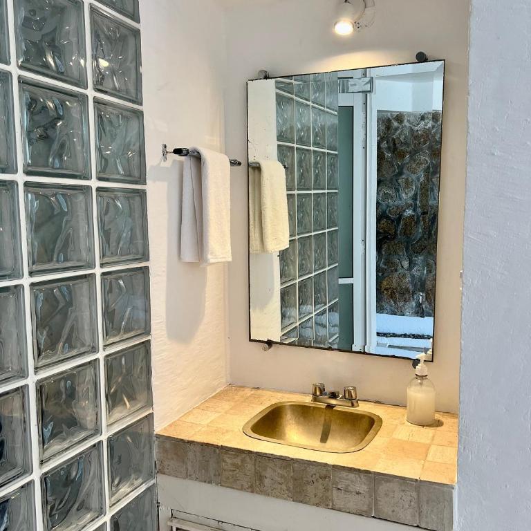 Acantilado Acapulco - Apartamento con vistas a las montañas - 21