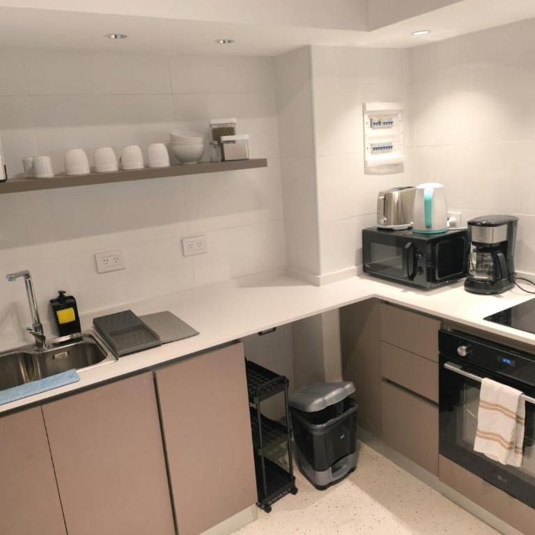 Hermoso 3 Ambientes en Recoleta! - Apartamento de 2 dormitorios - 13