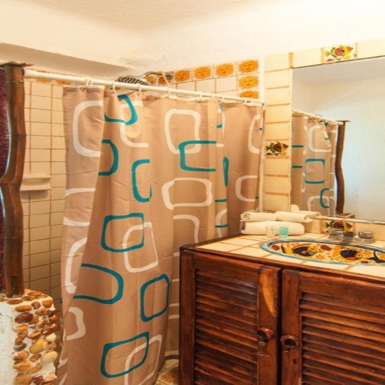 Private Terrace 3 blocks to Mamitas & 5th Ave, Gated with Pool - Apartment mit 1 Schlafzimmer - 24