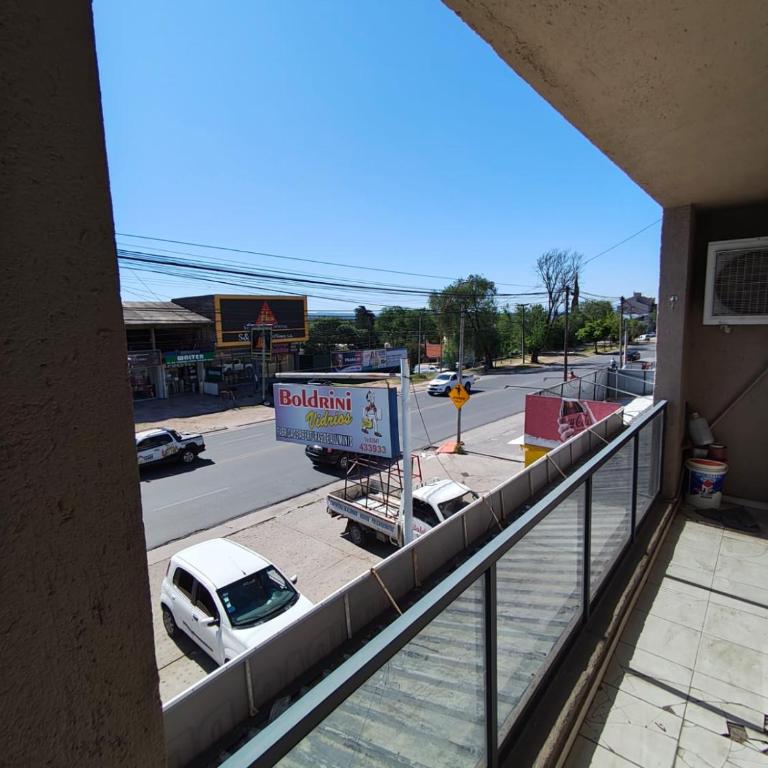 luminoso depto con balcon a cuadras del centro - Apartamento de 2 dormitorios - 15