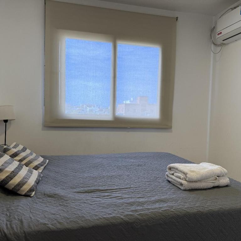 Depto Cerca de Clinica Reina Fabiola General Paz - Apartamento de 1 dormitorio - 3