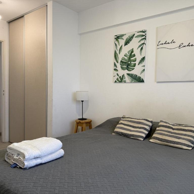 Depto Cerca de Clinica Reina Fabiola General Paz - Apartamento de 1 dormitorio - 5