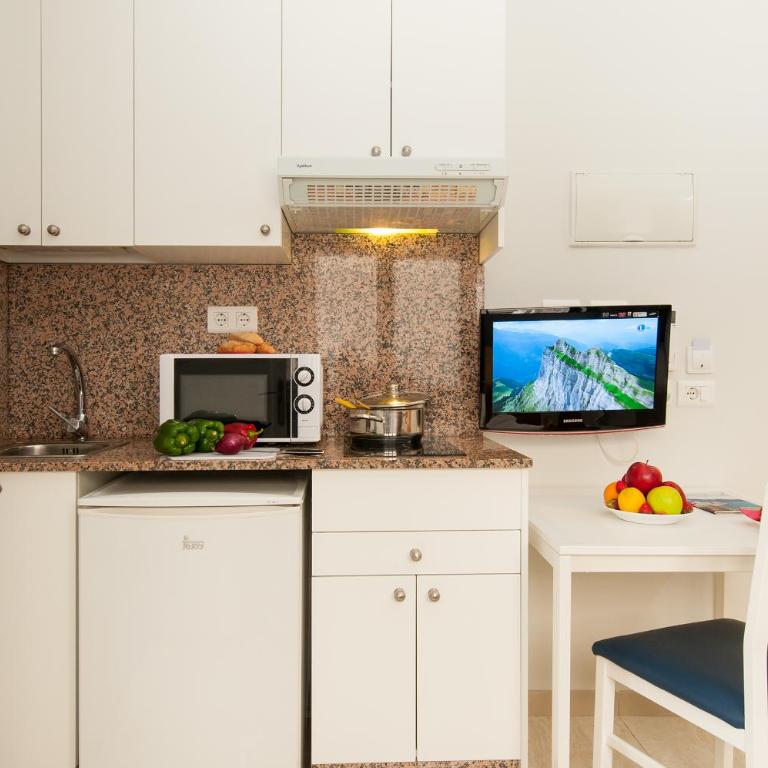 Hotel Apartamento Bajamar - Estudio pequeño - Planta baja - 3