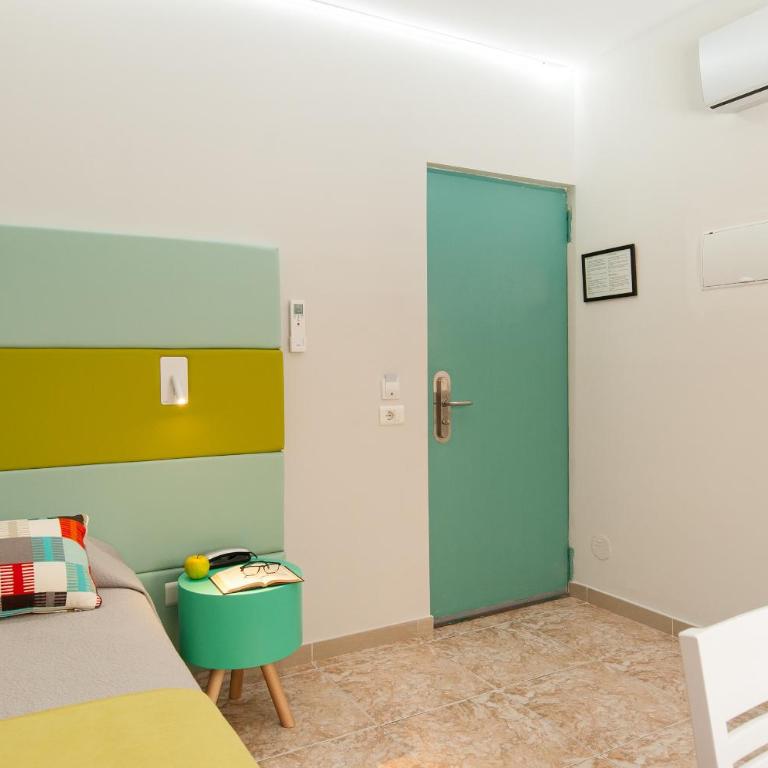 Hotel Apartamento Bajamar - Estudio pequeño - Planta baja - 10