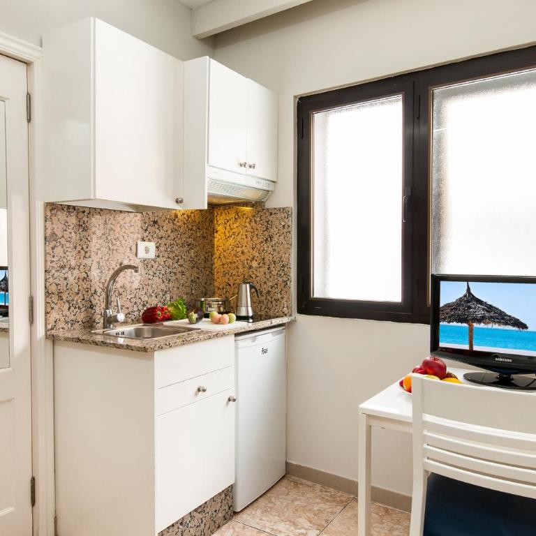 Hotel Apartamento Bajamar - Estudio pequeño - Planta baja - 11