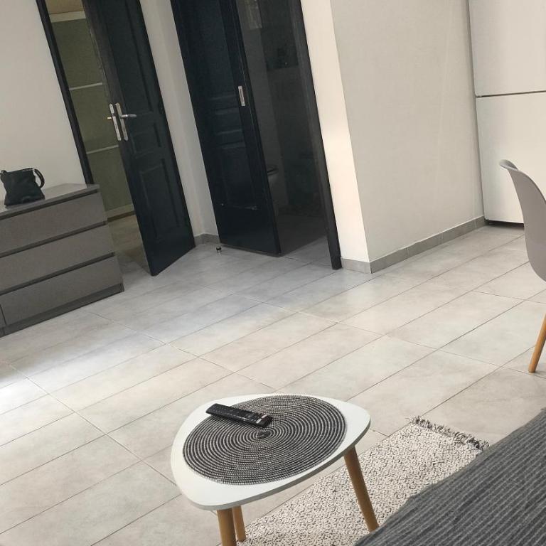 Charmant appart 4Per Marseille - Apartamento de 1 dormitorio - 2