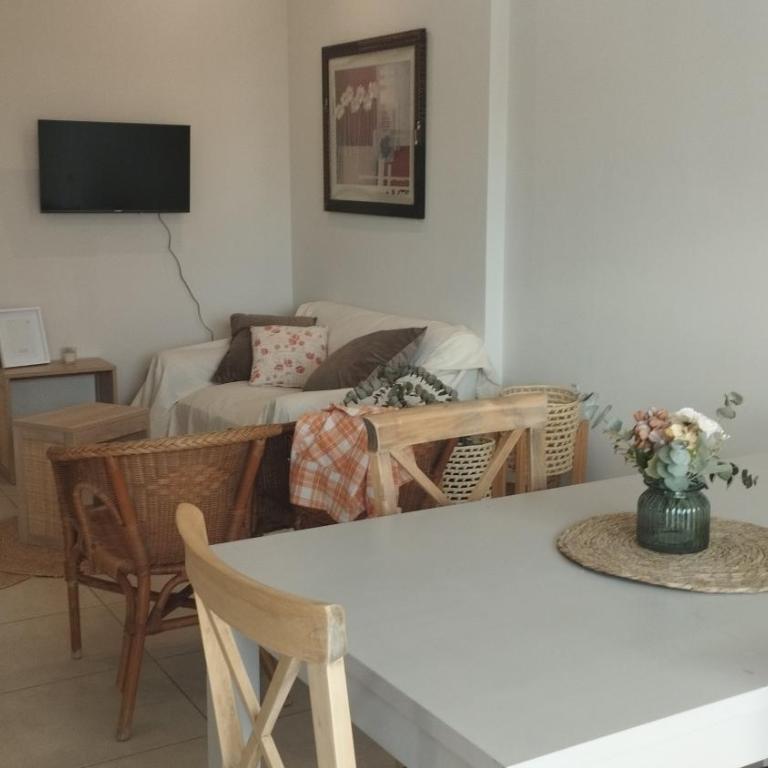 Como en casa - Two-Bedroom Apartment - 7