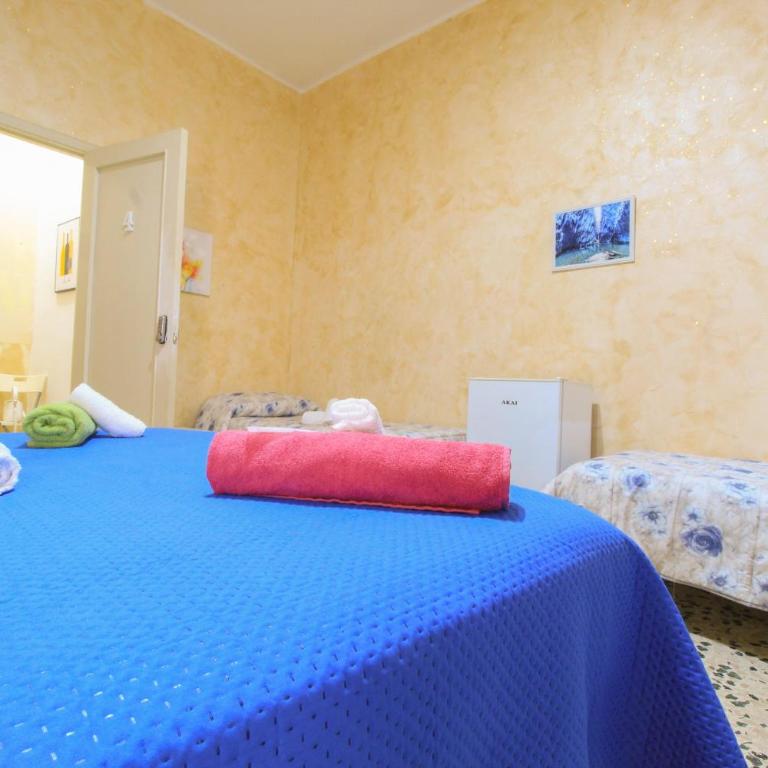 CATANIA AIRPORT ROOM BAGNO PRIVATO iN CAMERA - Quadruple Room with Private Bathroom - 15