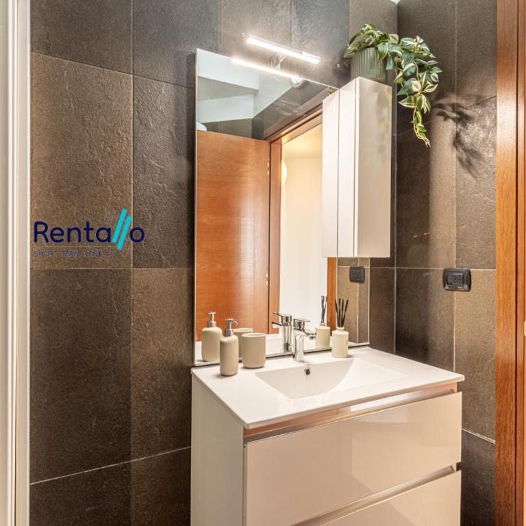 Central Station Skyline Suite, 300 meters from the Central Station - Appartamento Superior con 1 Camera da Letto e Balcone - 9