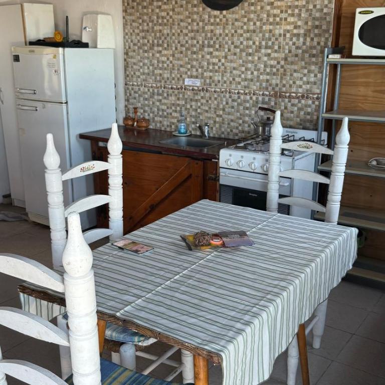 Cabañas Mar Chiquita frente la laguna - Apartamento de 1 dormitorio - 4