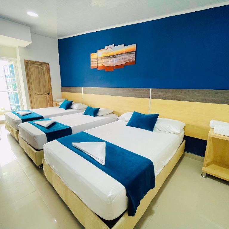 Hotel Caribe Real Inn - Habitación Familiar con balcón - 5