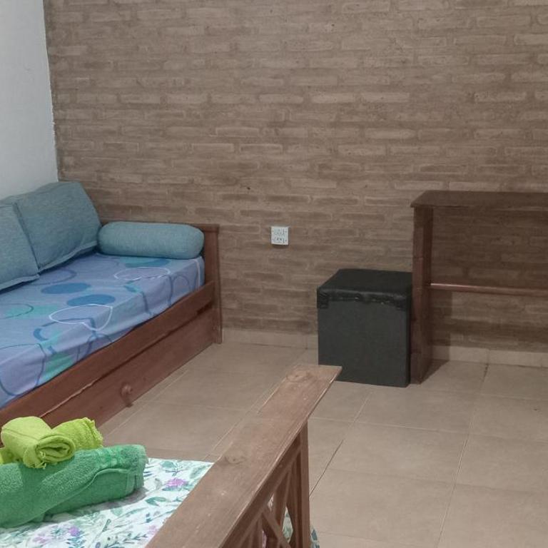 Alojamiento viajeros - Habitación Doble Estándar con vistas al jardín - 2 camas - 15