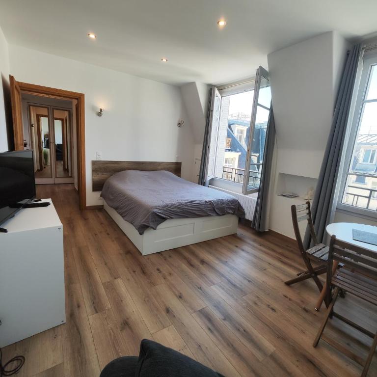 Studio de charme toits parisiens - Studio - 9