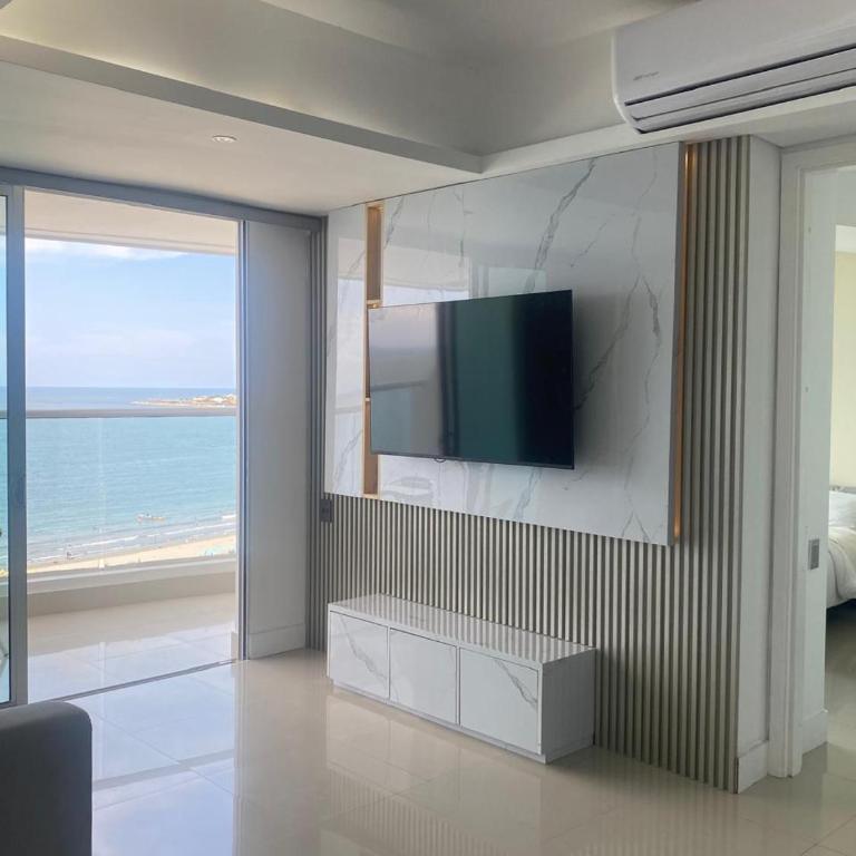 Luxury Ocean View - Bocagrande - Two-Bedroom Apartment - 15