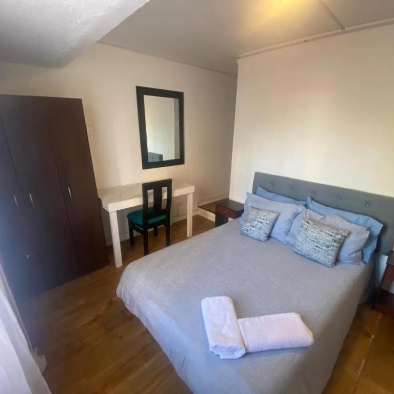 Dpto Estudio Escuela Militar 22-3 - One-Bedroom Apartment - 2