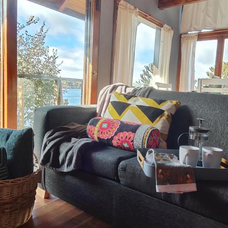 Cabañas ROCA DEL LAGO, en Villa Pehuenia - Casa de 2 dormitorios - 11