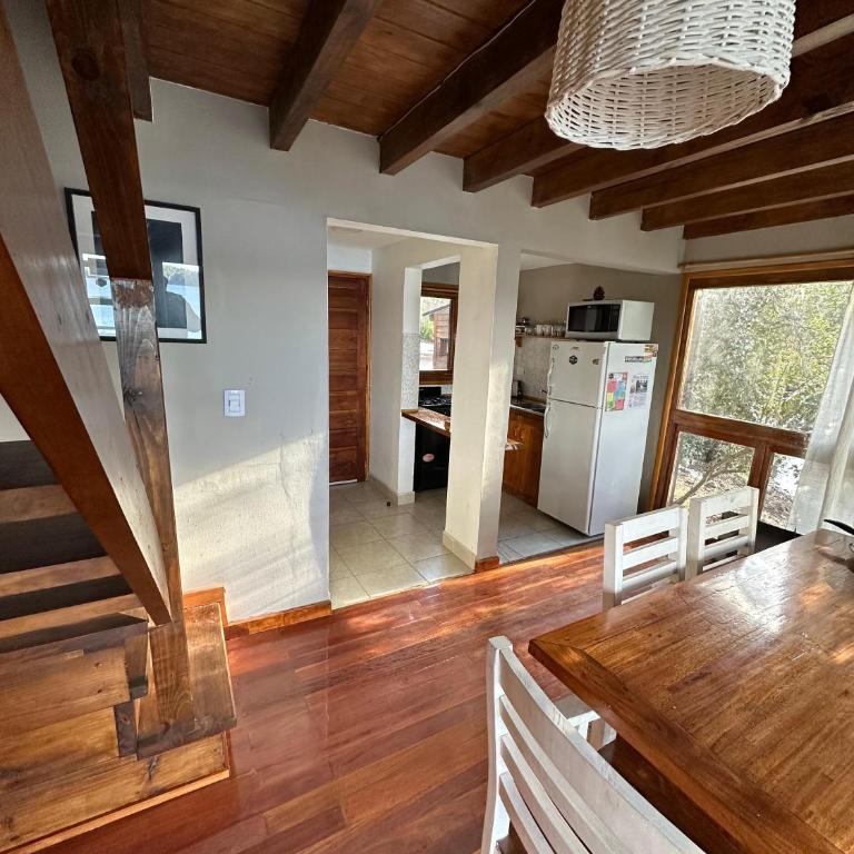 Cabañas ROCA DEL LAGO, en Villa Pehuenia - Casa de 2 dormitorios - 25