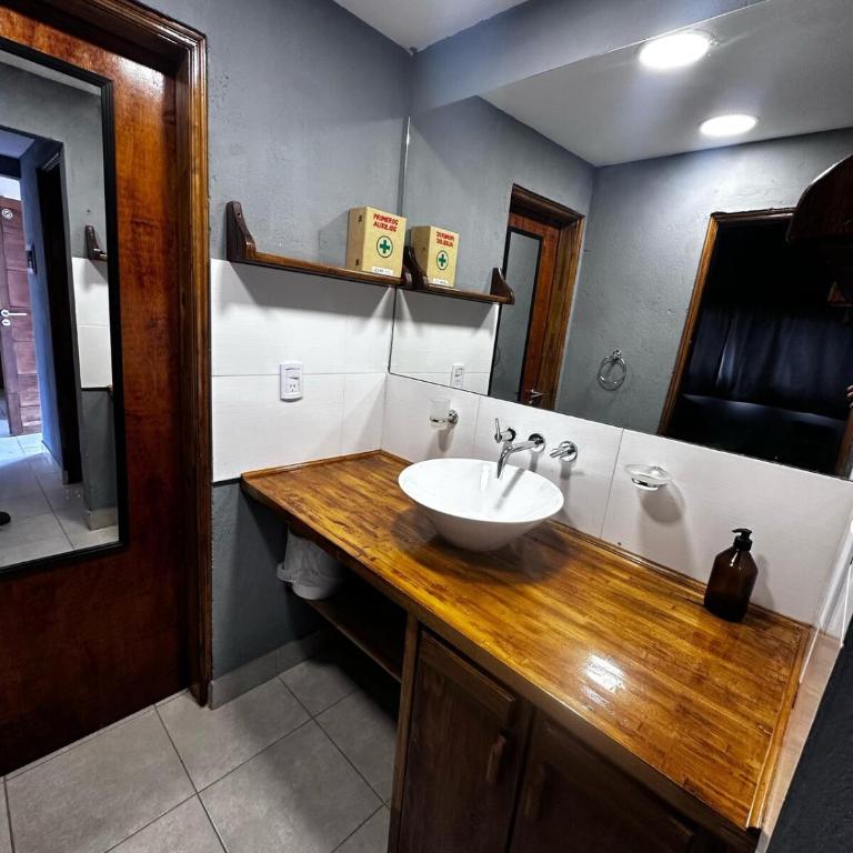 Cabañas ROCA DEL LAGO, en Villa Pehuenia - Casa de 2 dormitorios - 27