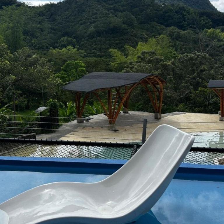 Cerro Tusa Springs - Habitación Doble Deluxe - 1