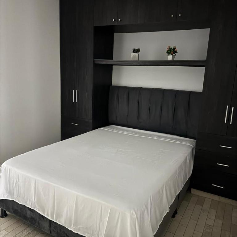 Apartamento de 2 Habitaciones - Two-Bedroom Apartment - 4