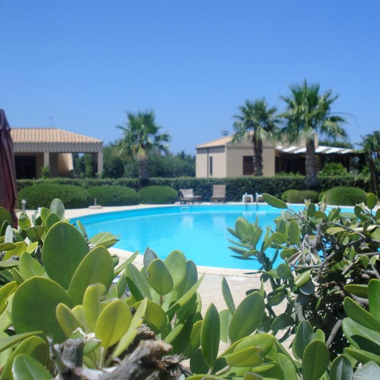 Casa Vacanze Libeccio - Villetta con giardino e piscina condominiale - Casa Vacanze - 32