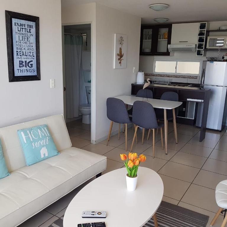 Departamento La Serena - Three-Bedroom Apartment - 1