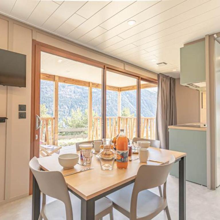 Chalet 4 pers près des remontées, vue montagne - FR-1-840-56 - Chalet - 1