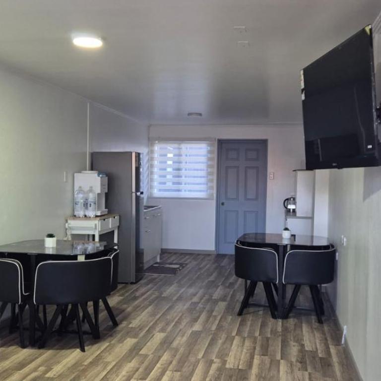 Hostal Milaris - Single Room with Private Bathroom - 4