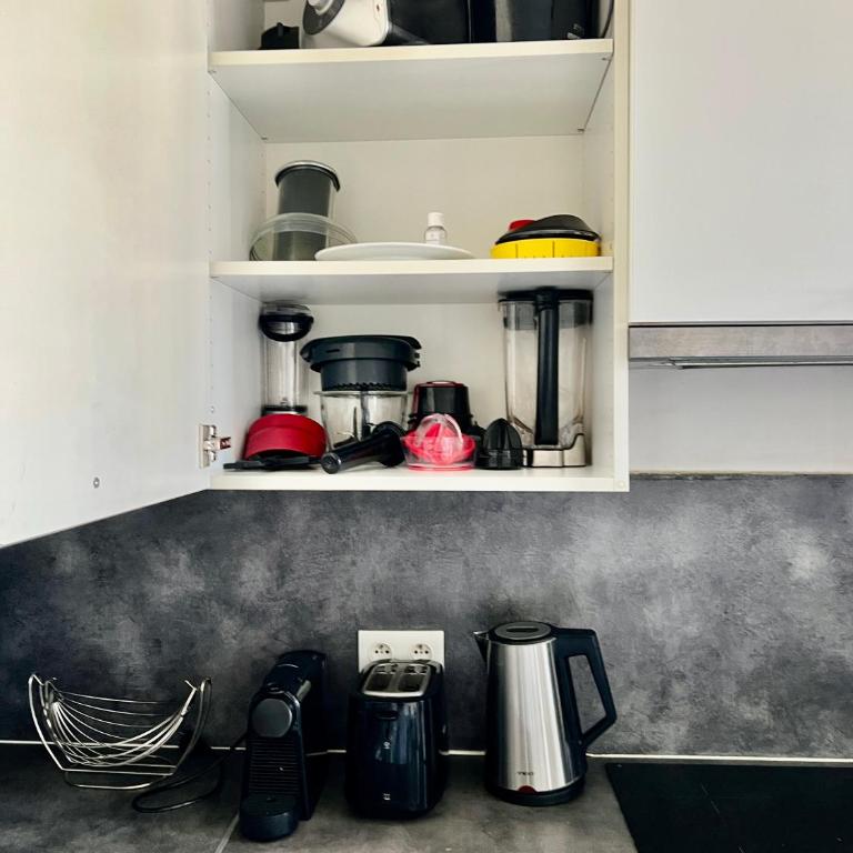 Studio Haut Haut de Gamme - Bain de lumière - Vue sur Paris - Appartement 1 Chambre - 24