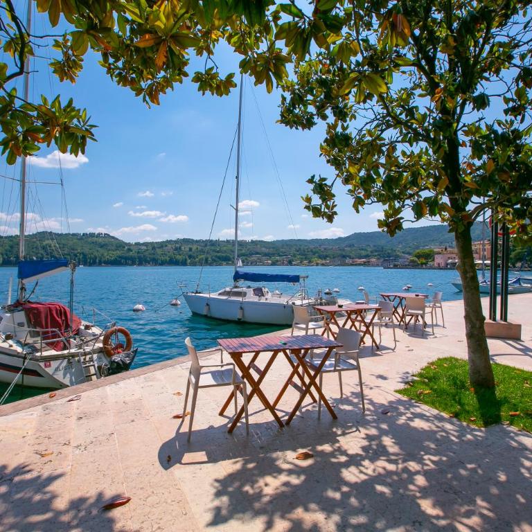 Sole Retreat: Shared Pool, garden&park - Happy Rentals - Appartamento - Piano Terra - 28