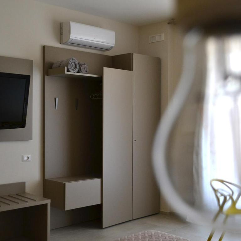 Soggiorni Canario - Camera Quadrupla con Bagno Privato - 16