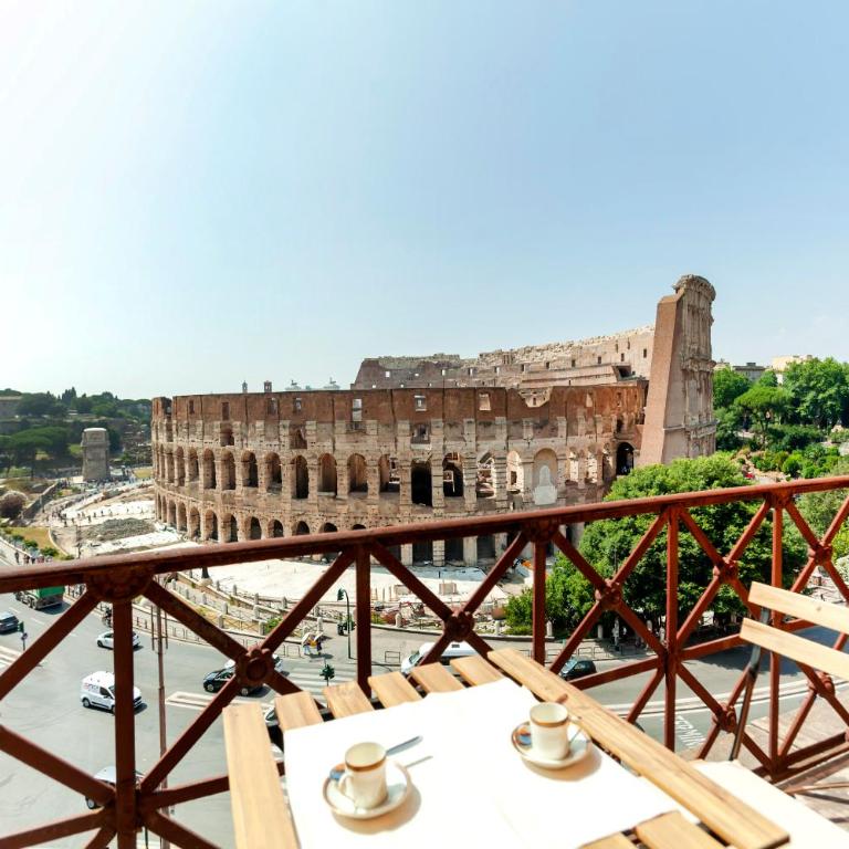 Roma Colosseo, vista da sogno - Appartamento con 2 Camere da Letto e con Vista - 54