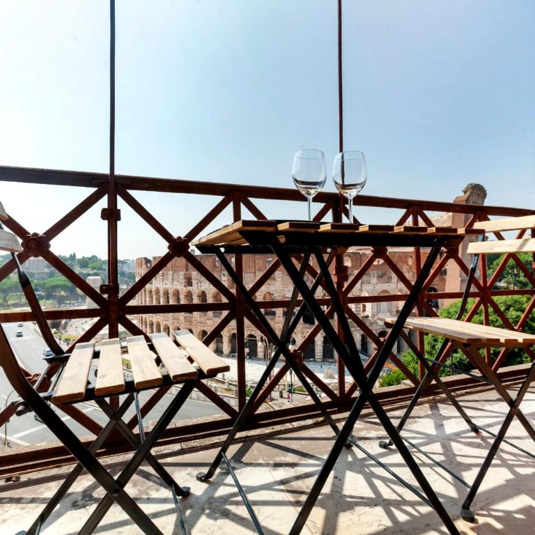 Roma Colosseo, vista da sogno - Appartamento con 2 Camere da Letto e con Vista - 51