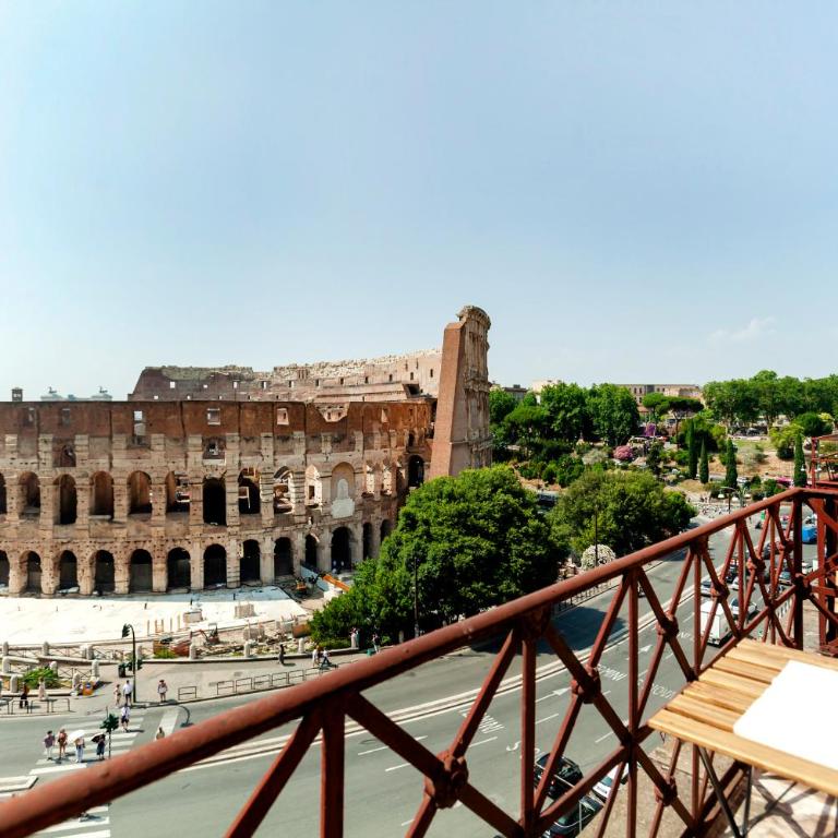 Roma Colosseo, vista da sogno - Appartamento con 2 Camere da Letto e con Vista - 48