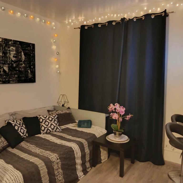 Centre de Dunkerque, Appartement RDC, 2 personnes, parking privé - Apartment - Erdgeschoss - 53